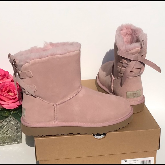 UGG Mini Continuity Bow Boots - Picture 2 of 8